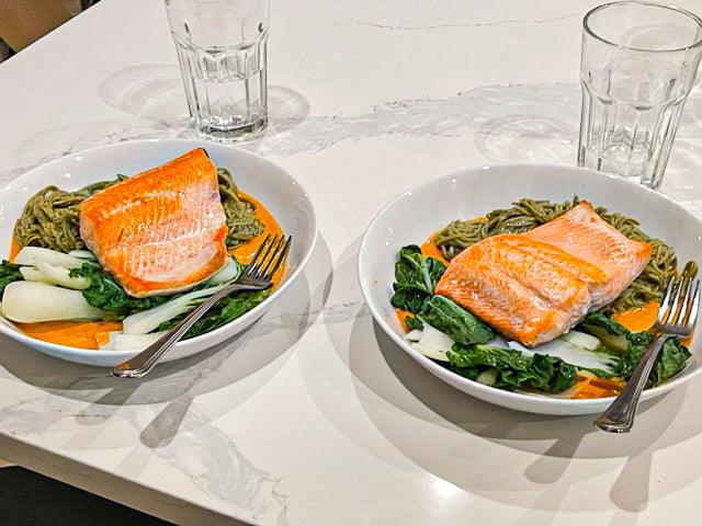 Green Tea Noodles with Salmon and Red Curry Sauce - South China Seas Trading Co.